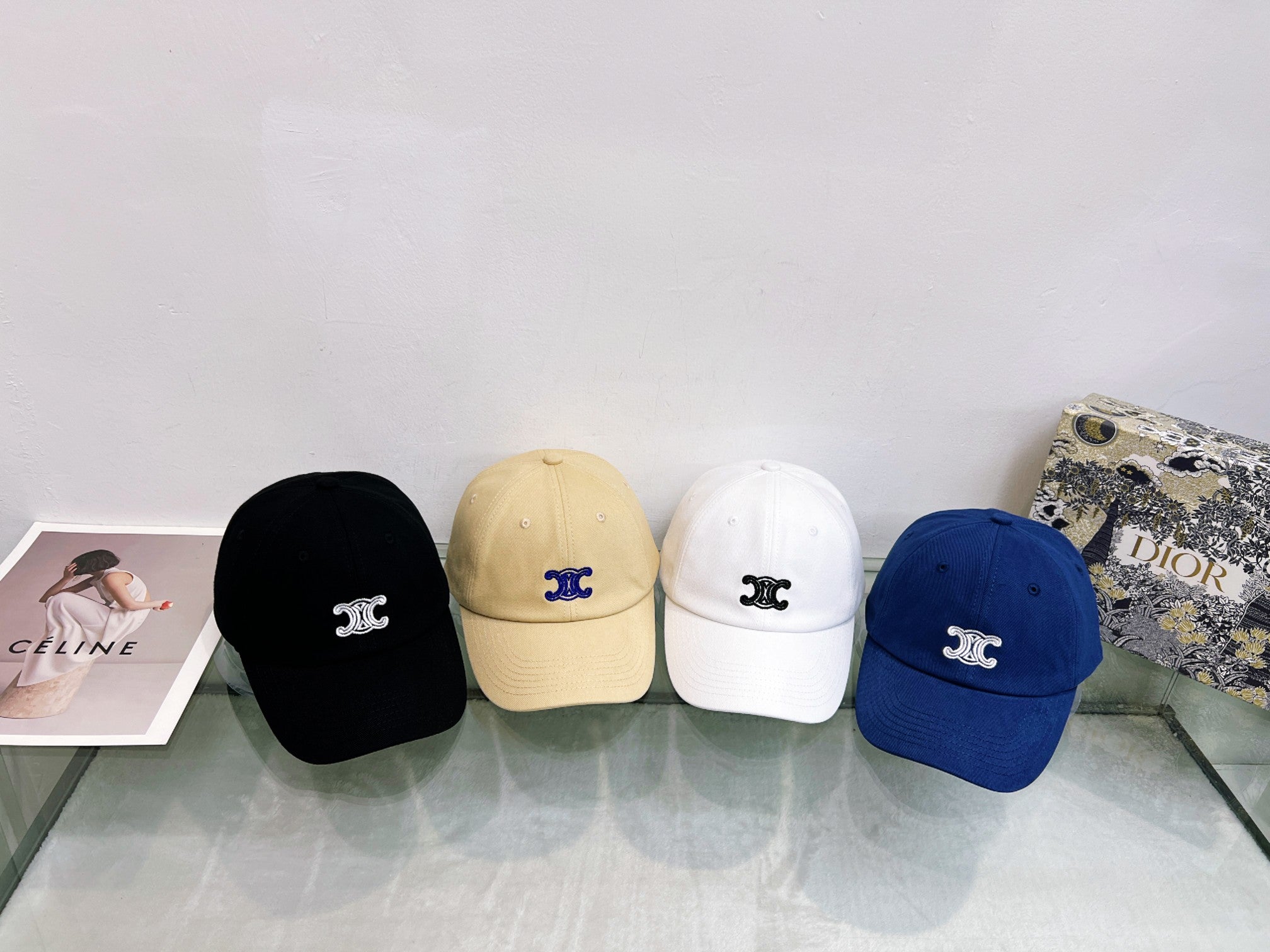 16XA19M Popular hats