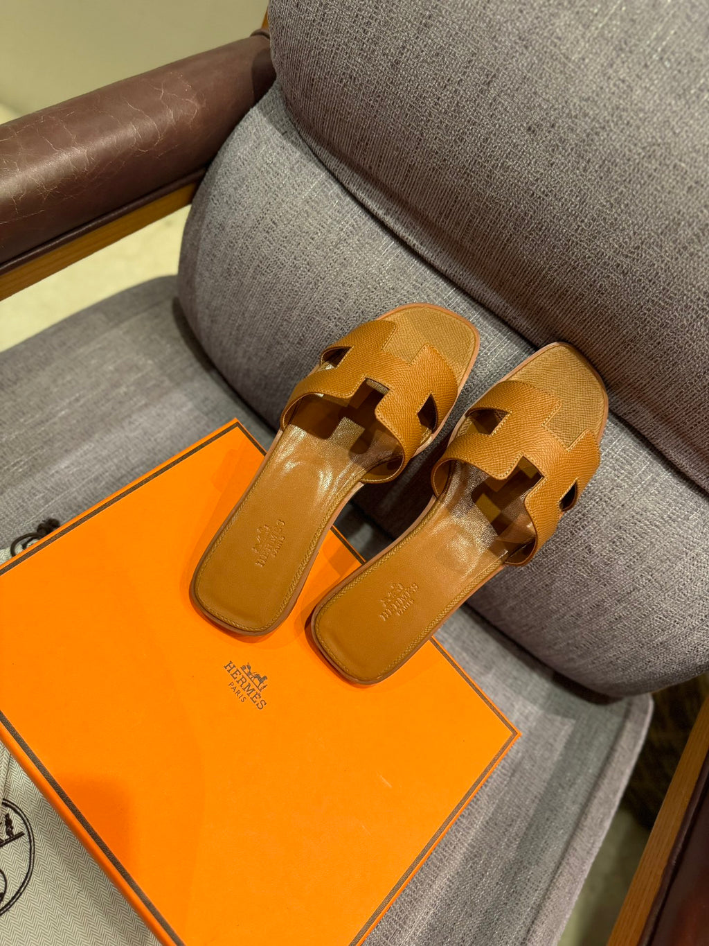1ZH236Z Popular Slippers