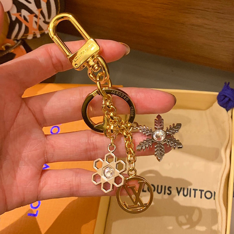 35ZE96A Popular bag 's charms accessories