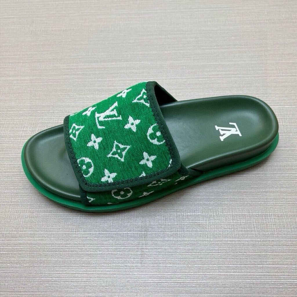 5QE4Z Popular Slippers