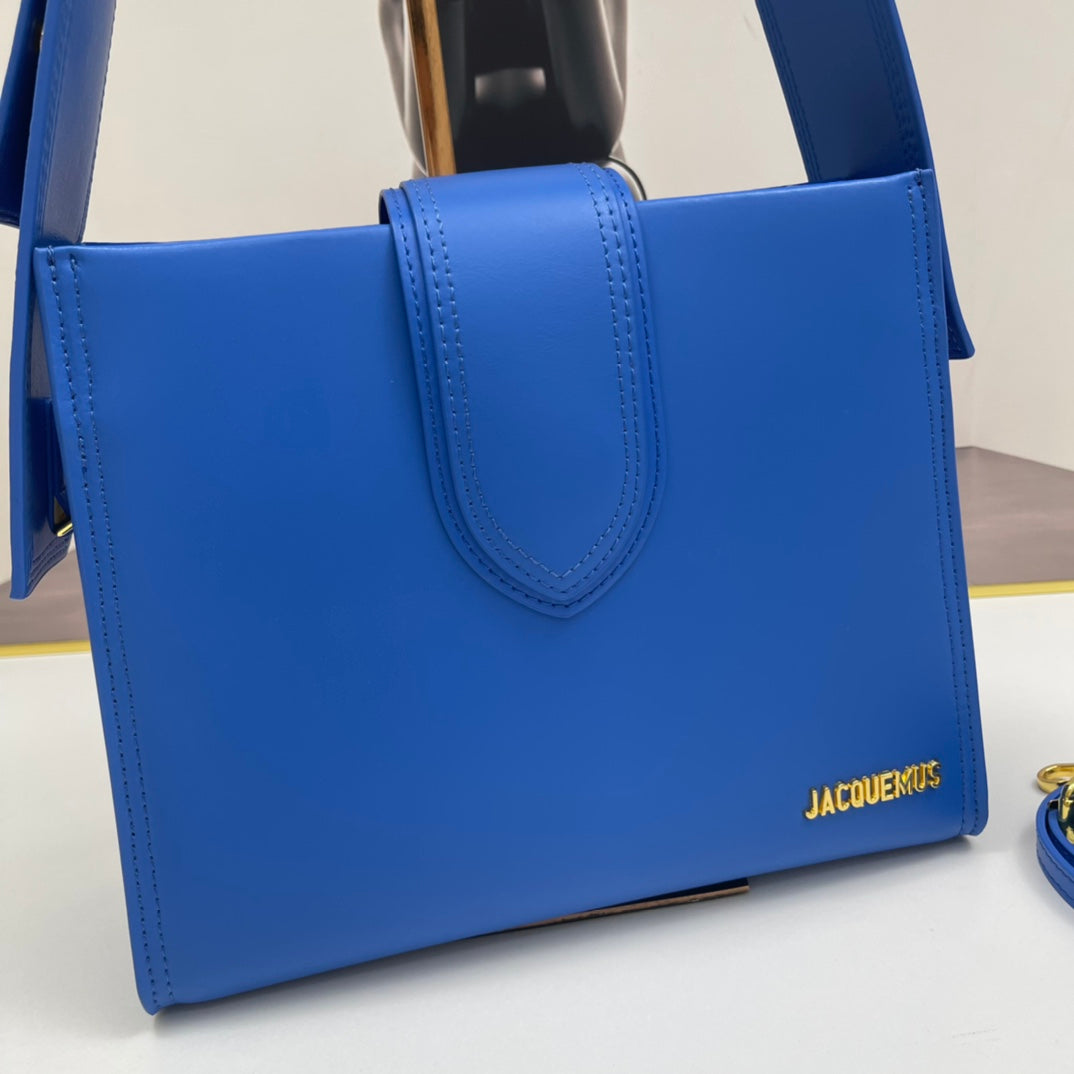 136PA33B Popular leather bag