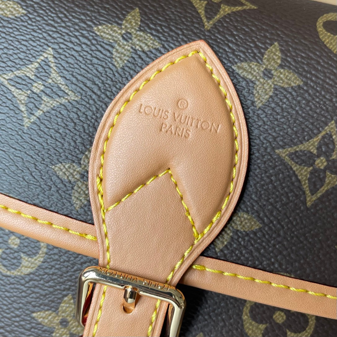 136PE38B Popular leather bag