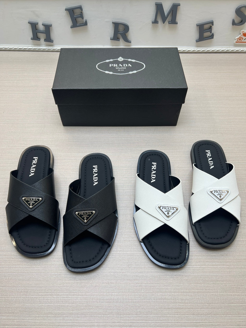 54PD71Z Popular slippers