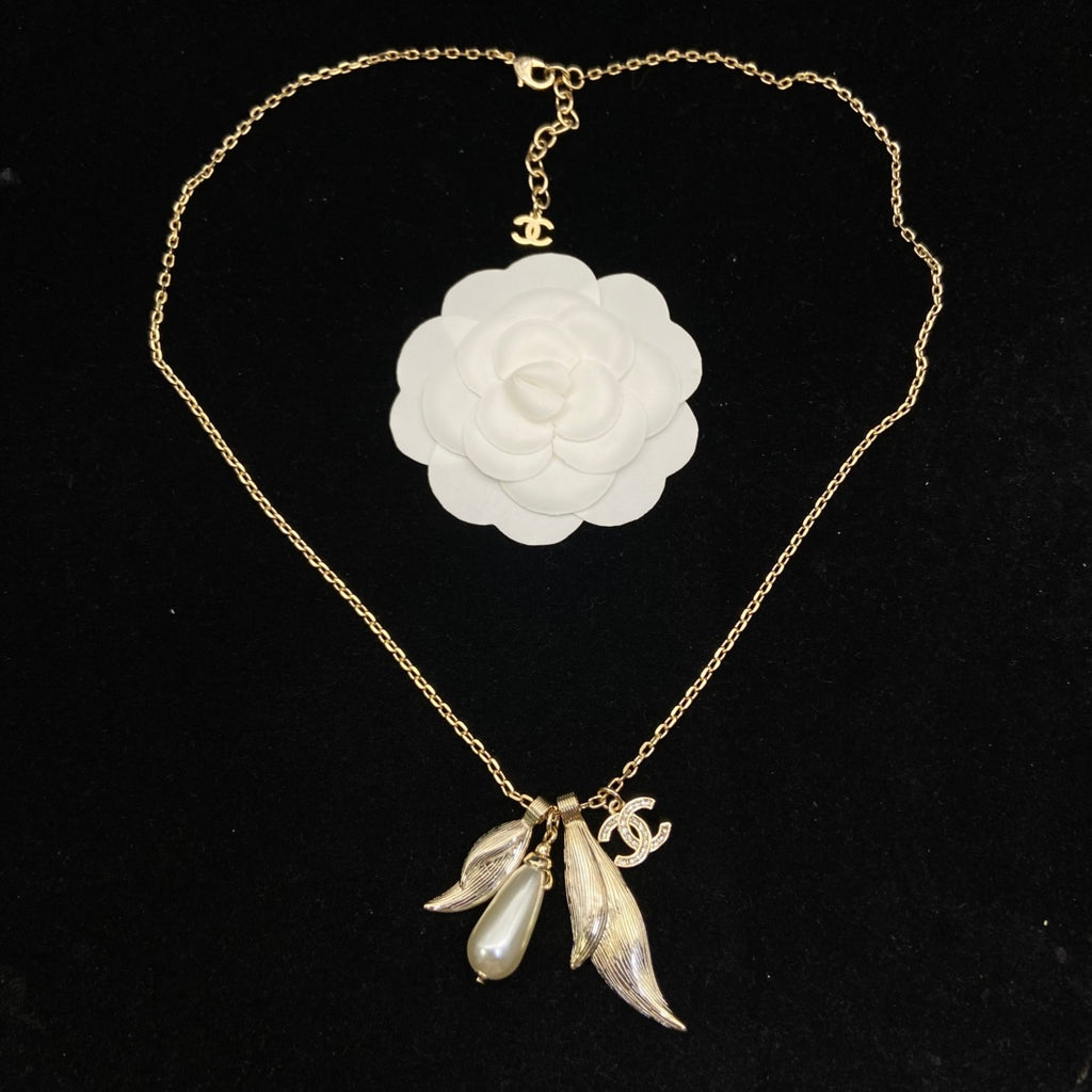 55QC240X Popular Necklace