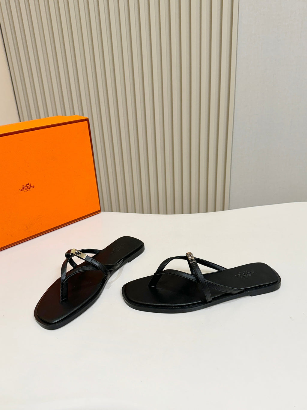 Z2X66H6 Popular high-quality leather Shoes