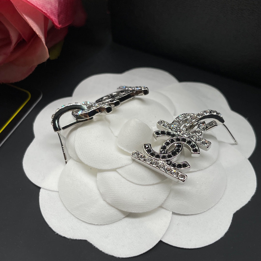 14C898E Popular  Earrings