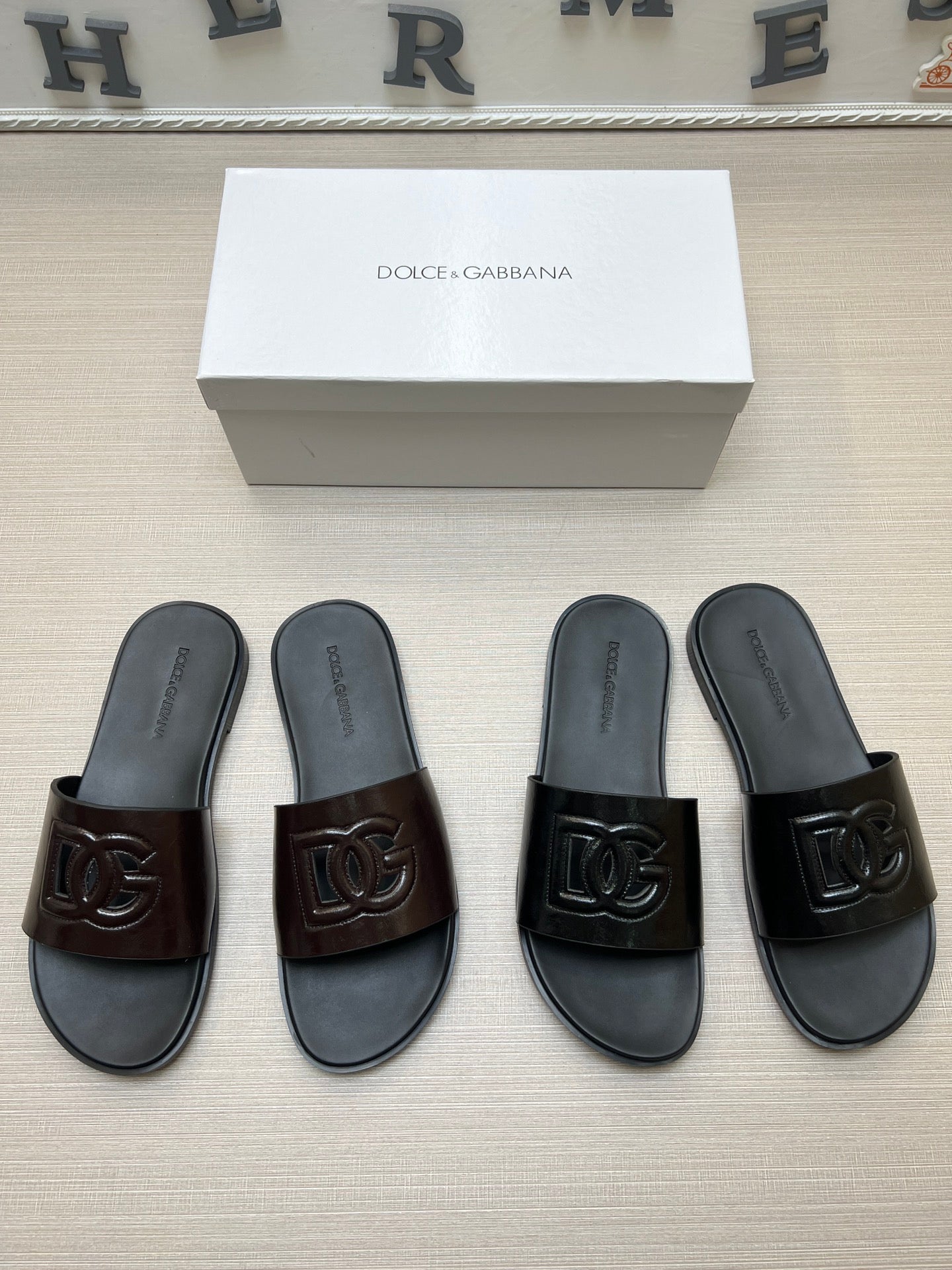 54A64Z Popular slippers