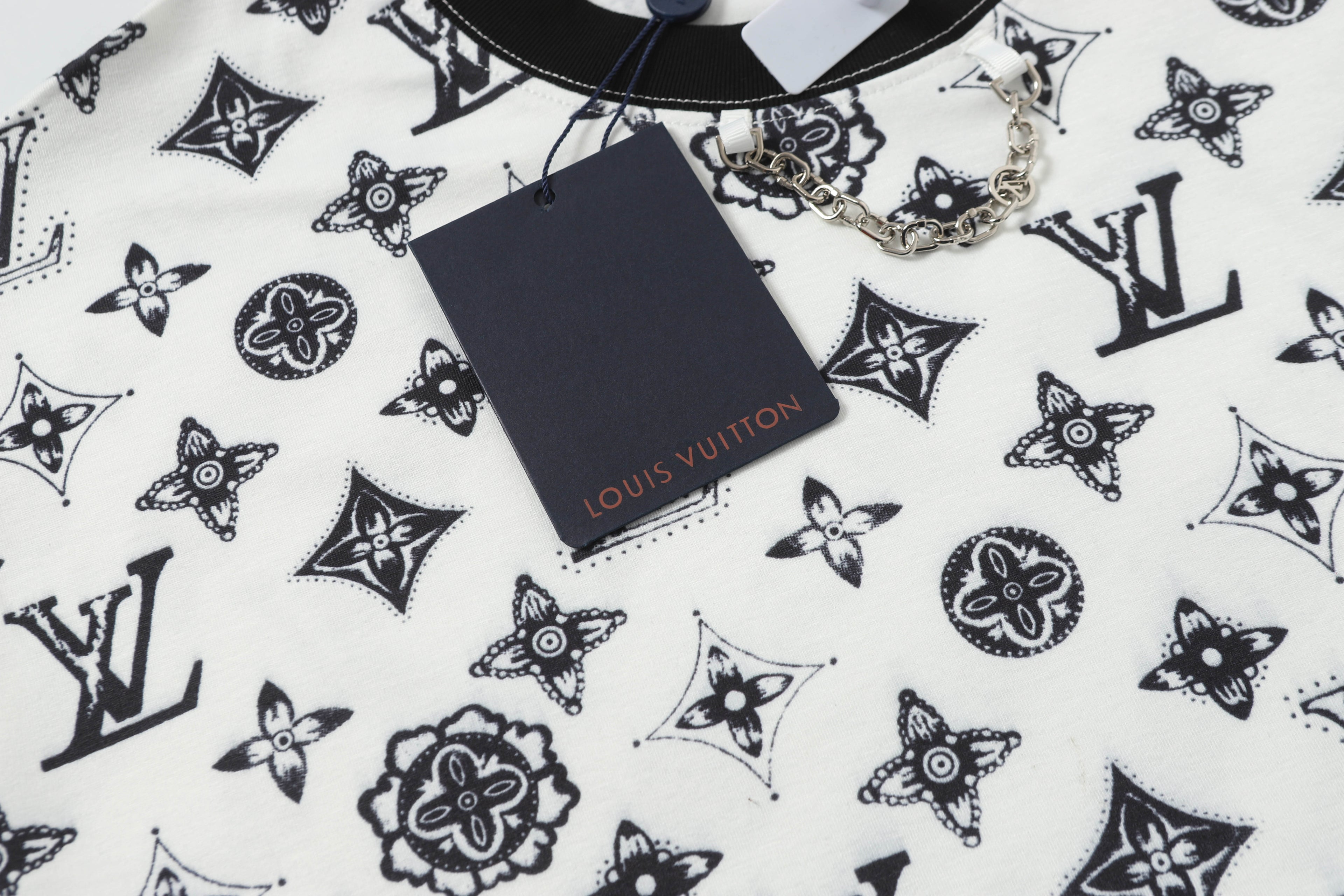 145RE188U Popular T-shirt