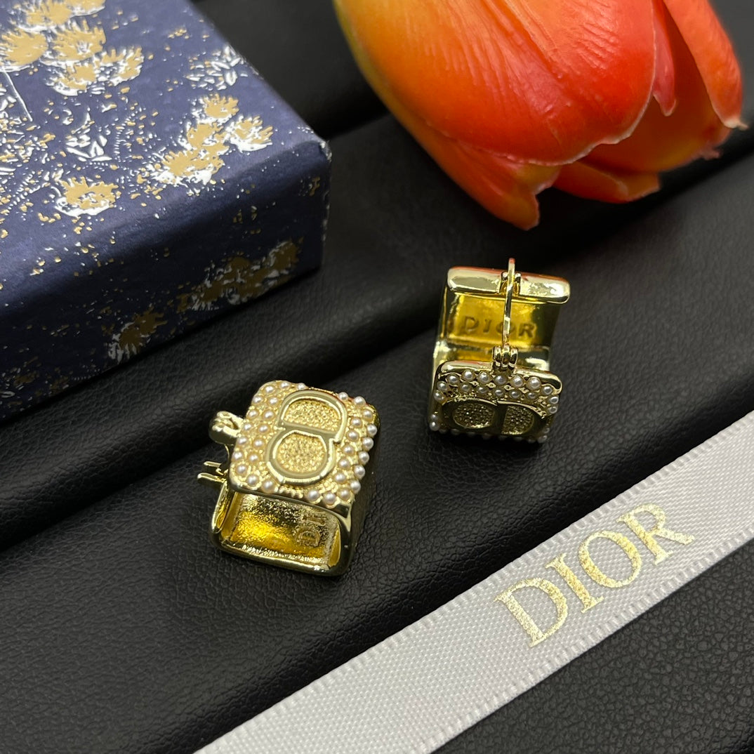 14D774E Popular  Earrings