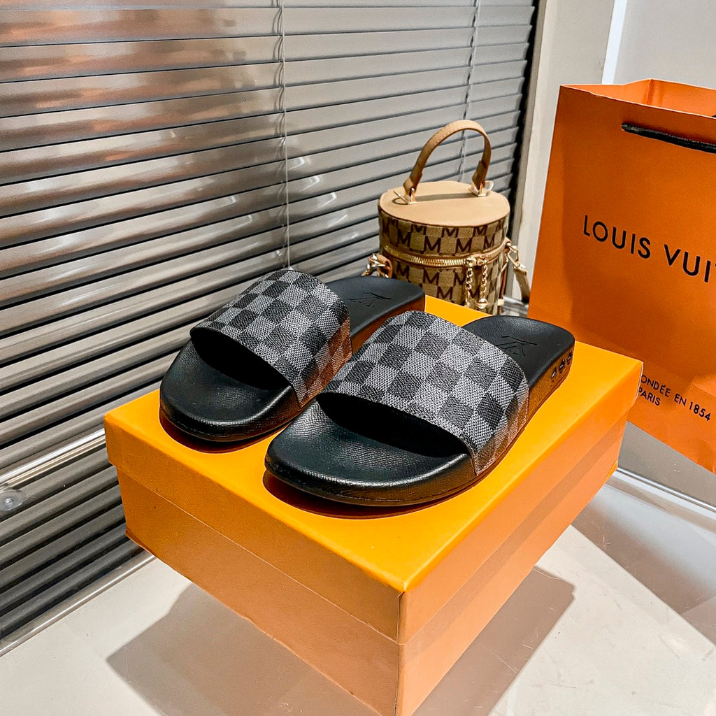 14E195Z Popular Slippers