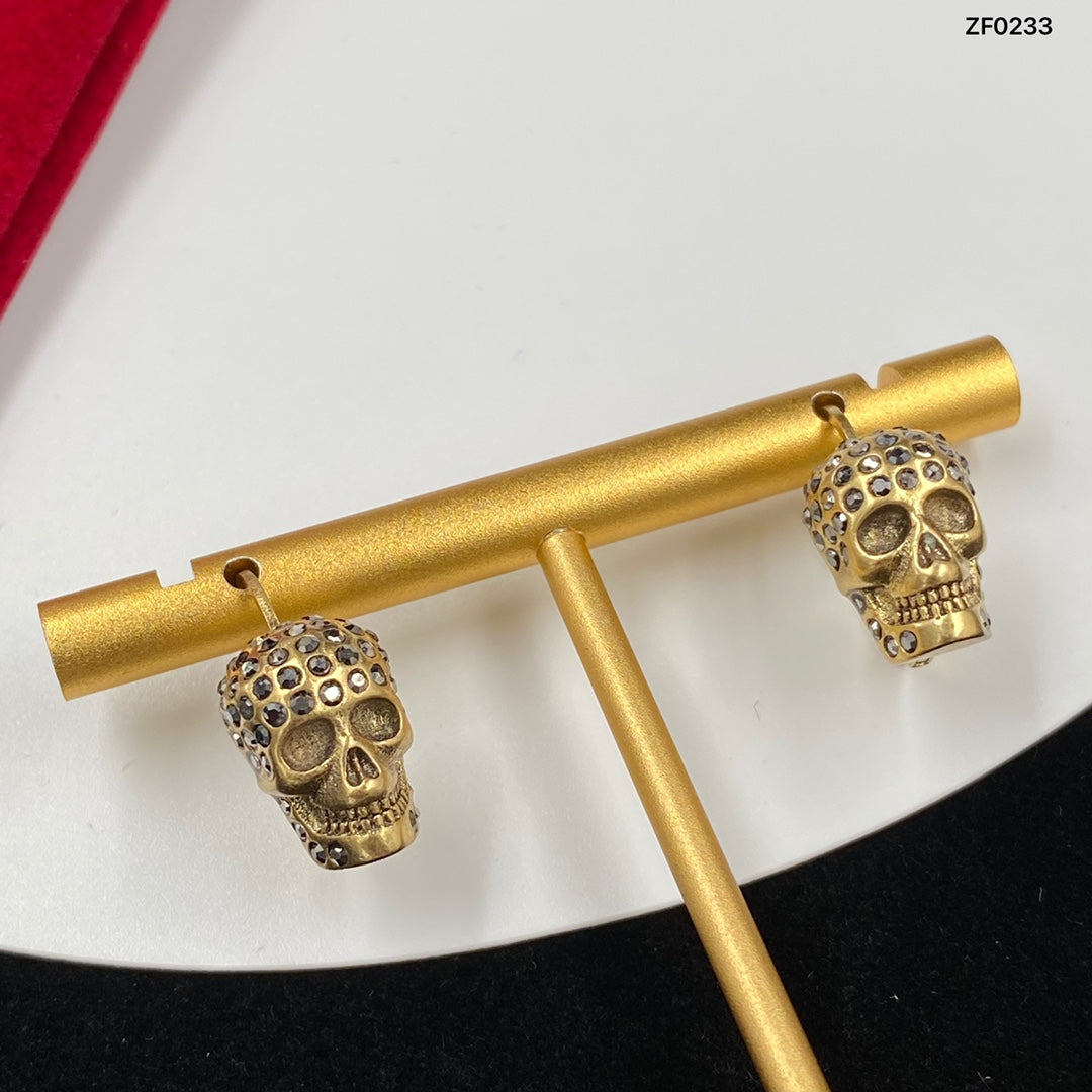 14MQ834K Popular  Earrings