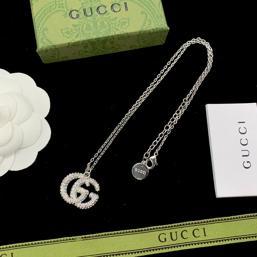 15QB153X Popular Necklace