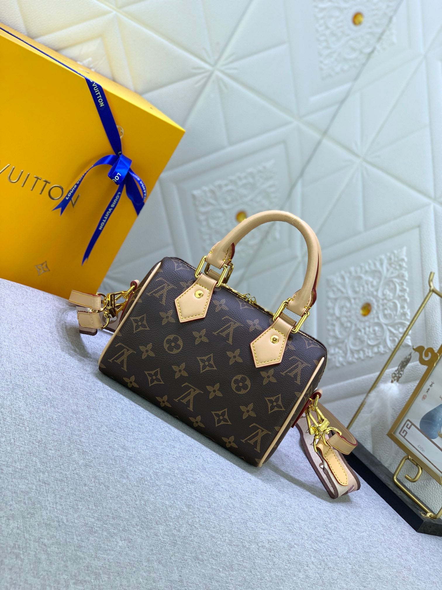 2XE44B Popular  leather bag 