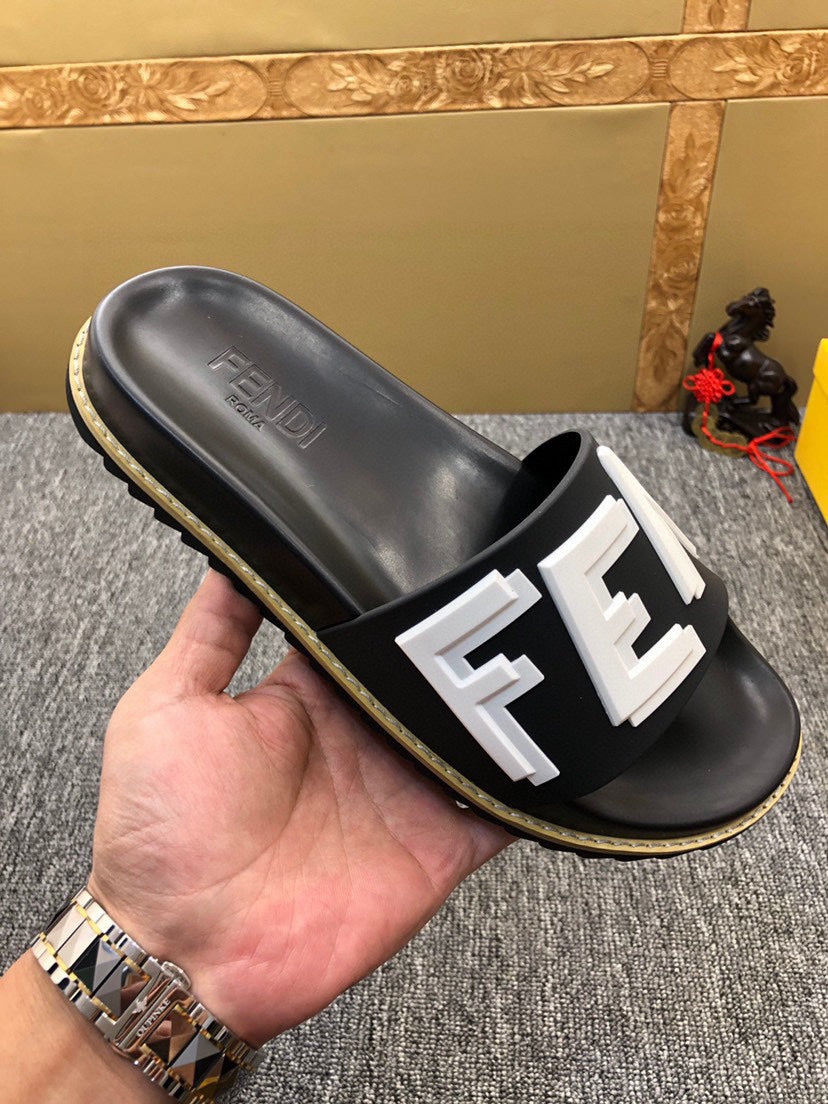 5XF106Z Popular Slippers