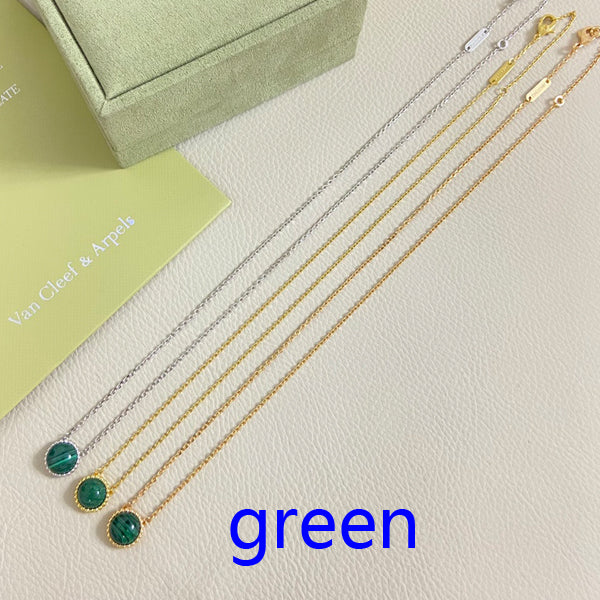 55QVA222X Popular Necklace