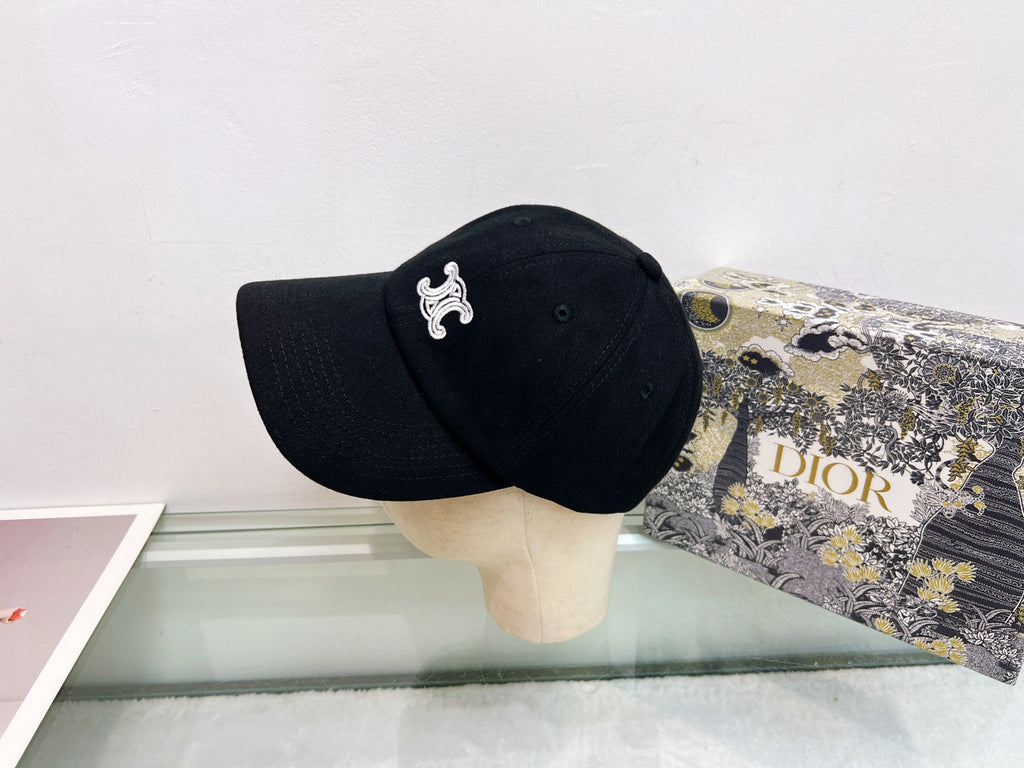 16XA19M Popular hats
