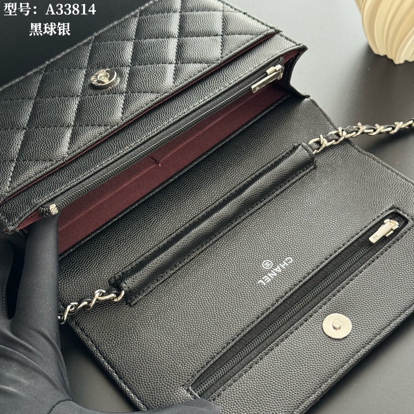 B1X66C17 Popular leather bag
