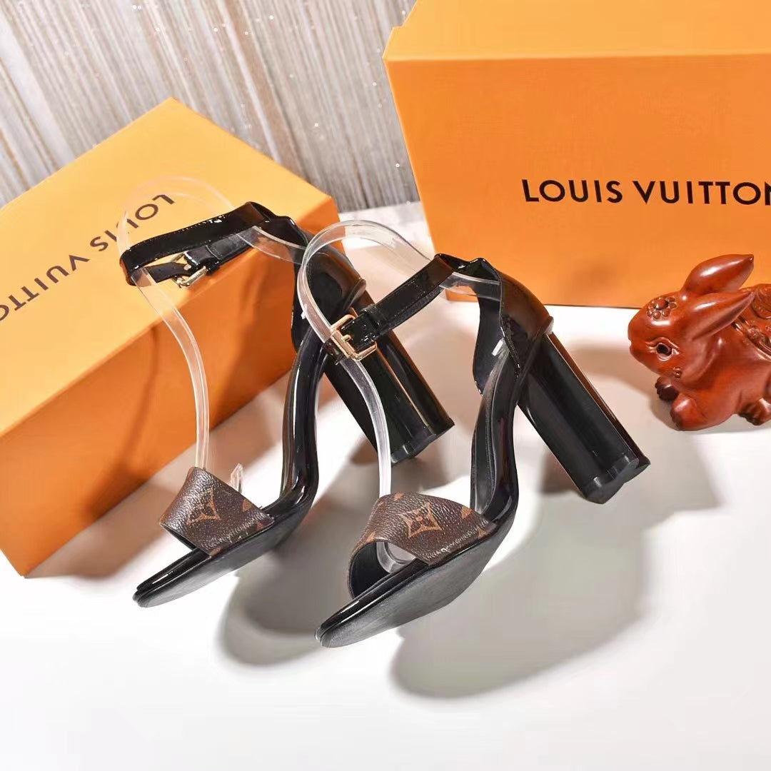 245RE27Z Popular leather High heels