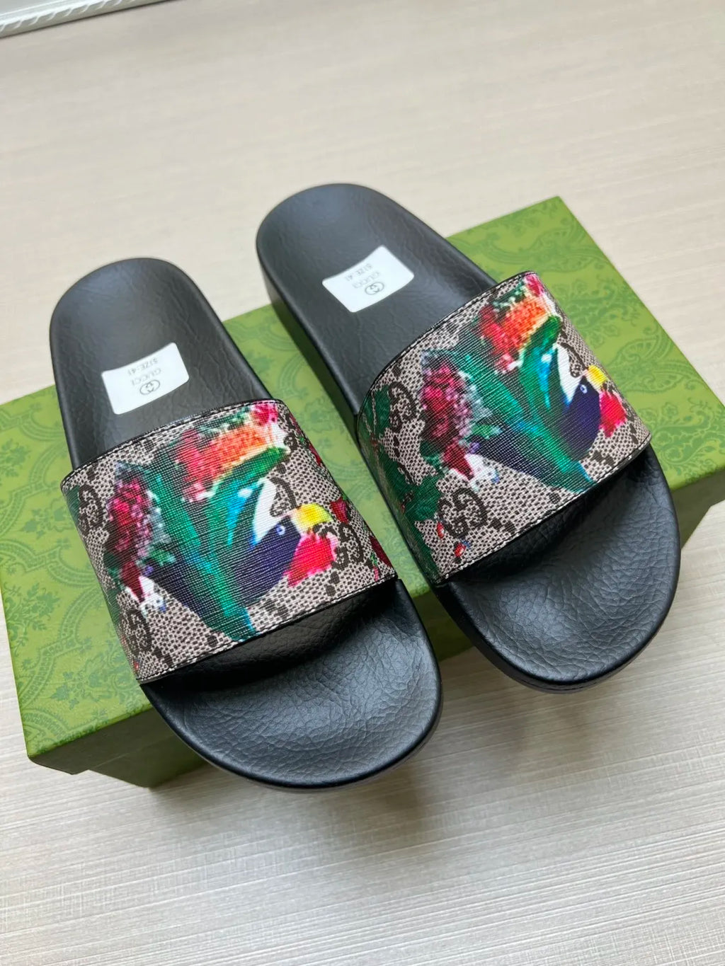 5WB239Z Popular Slippers