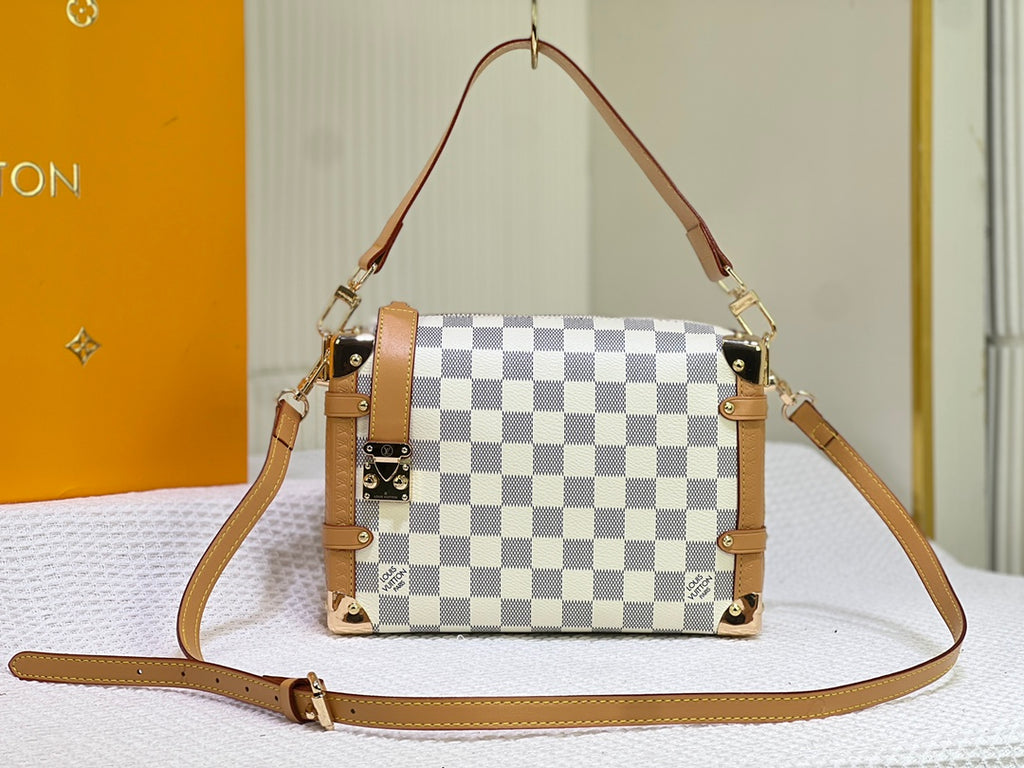 155NE18B Popular    leather bag
