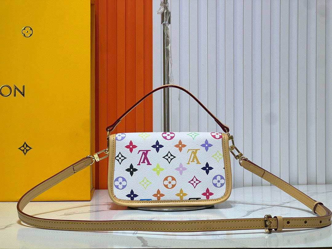 15XE1B Popular  leather bag