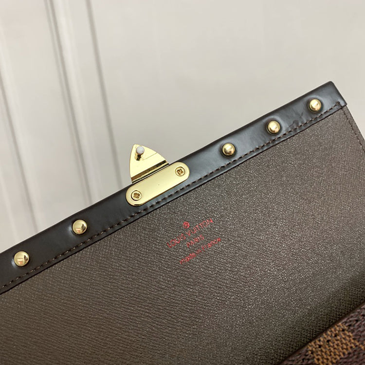 AE10B Popular leather wallets