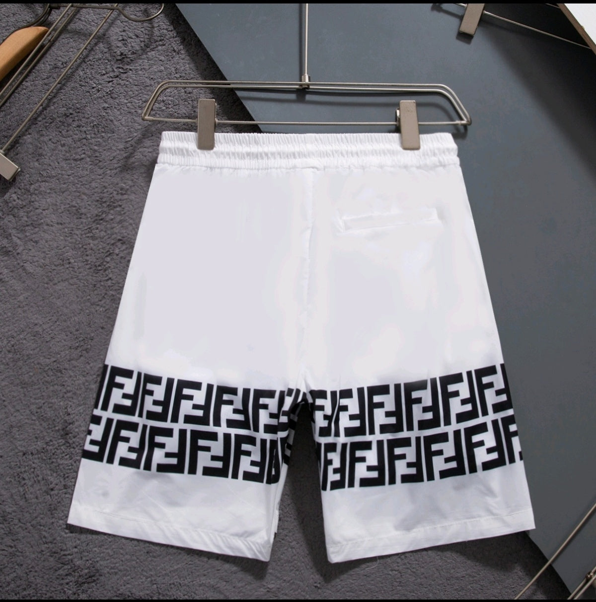 136NF25U Popular shorts
