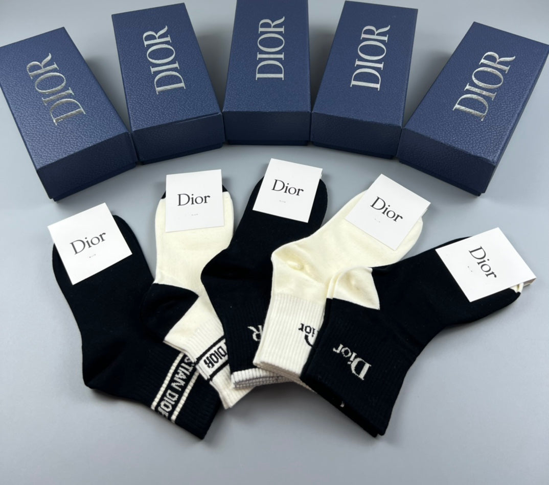 235QD68S Popular socks(5 pairs )