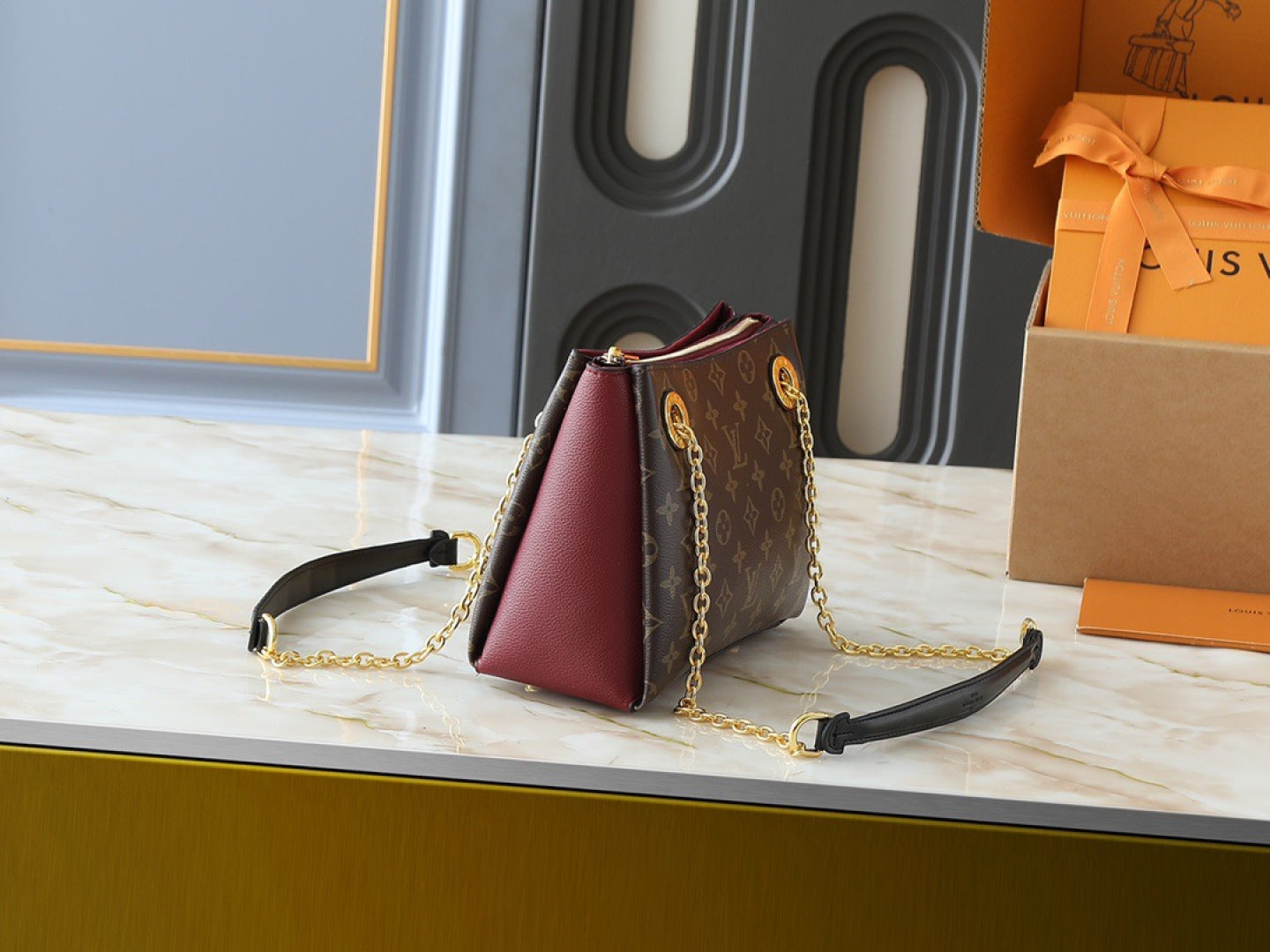136PE75B Popular leather bag