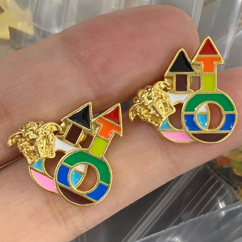 84V4E Popular  Earrings
