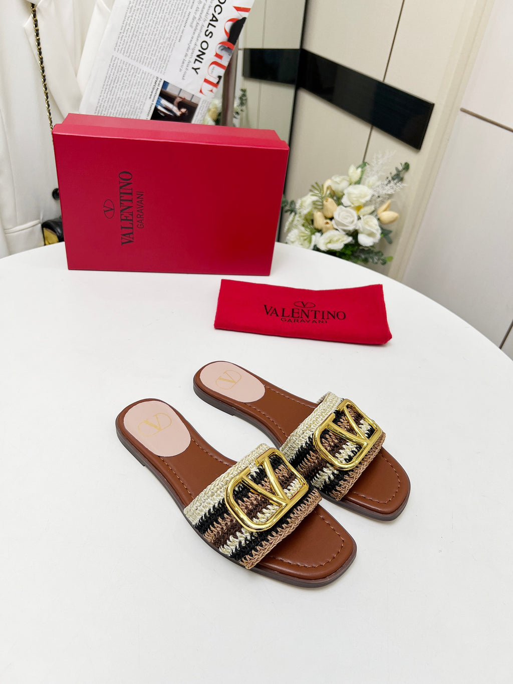 255QVL31Z Popular Slippers