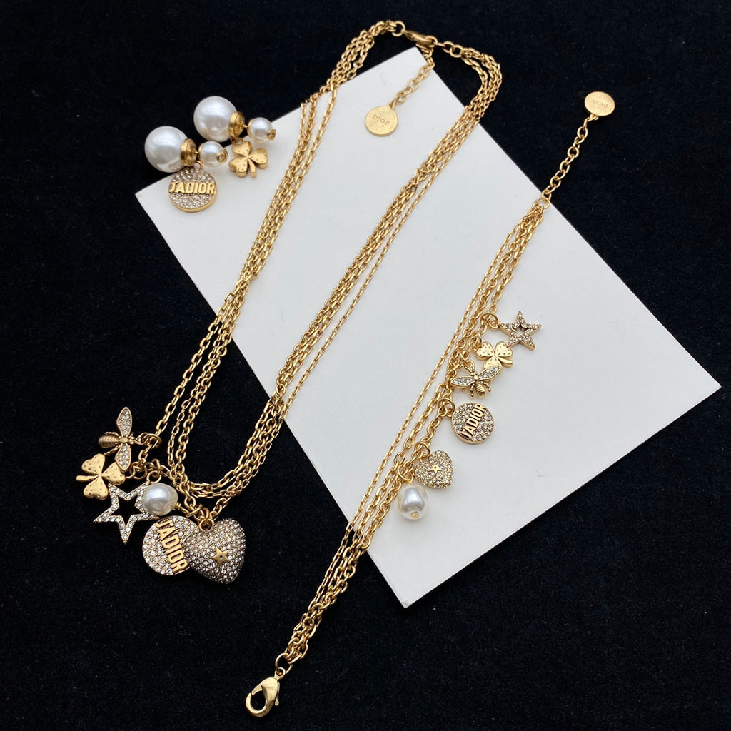15QD8X Popular Necklace . Bracelets . Earrings