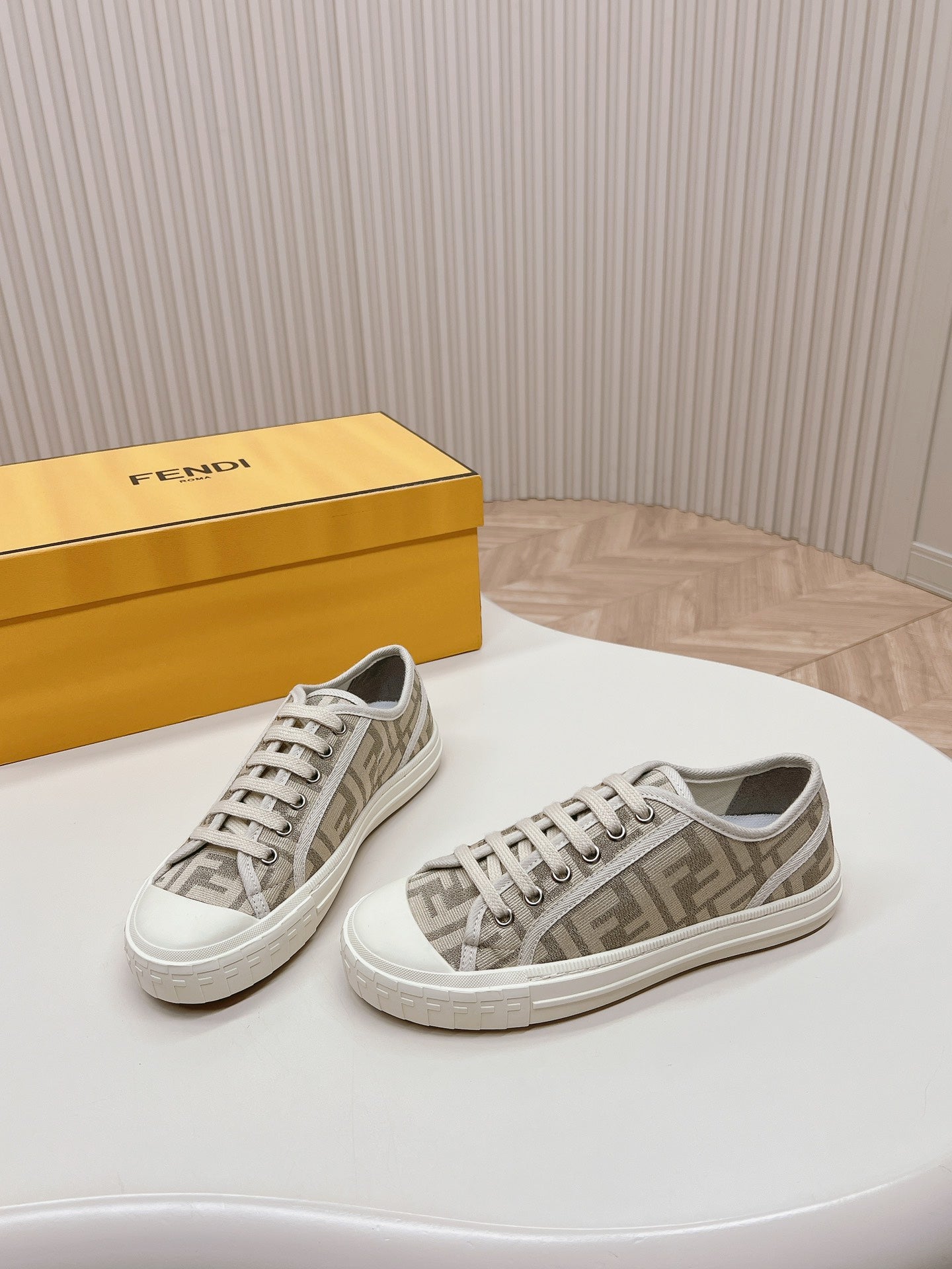 2105QF423Z Popular high-quality Shoes