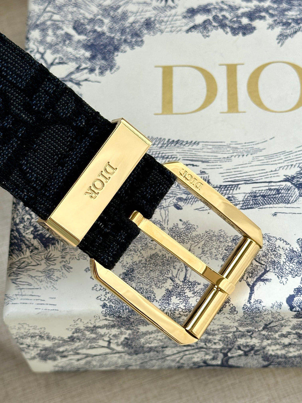 1115QD25P Popular High quality belt With full package
