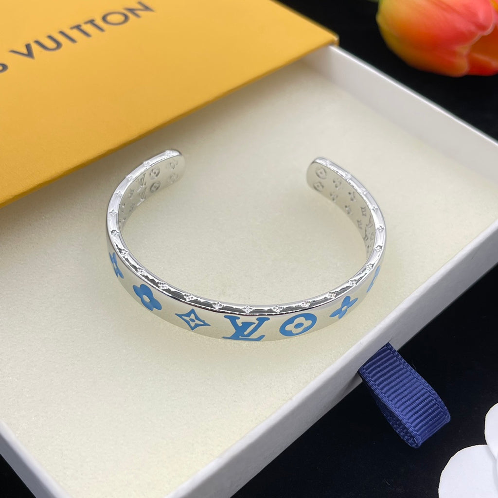 14E1054K  Popular Bracelets