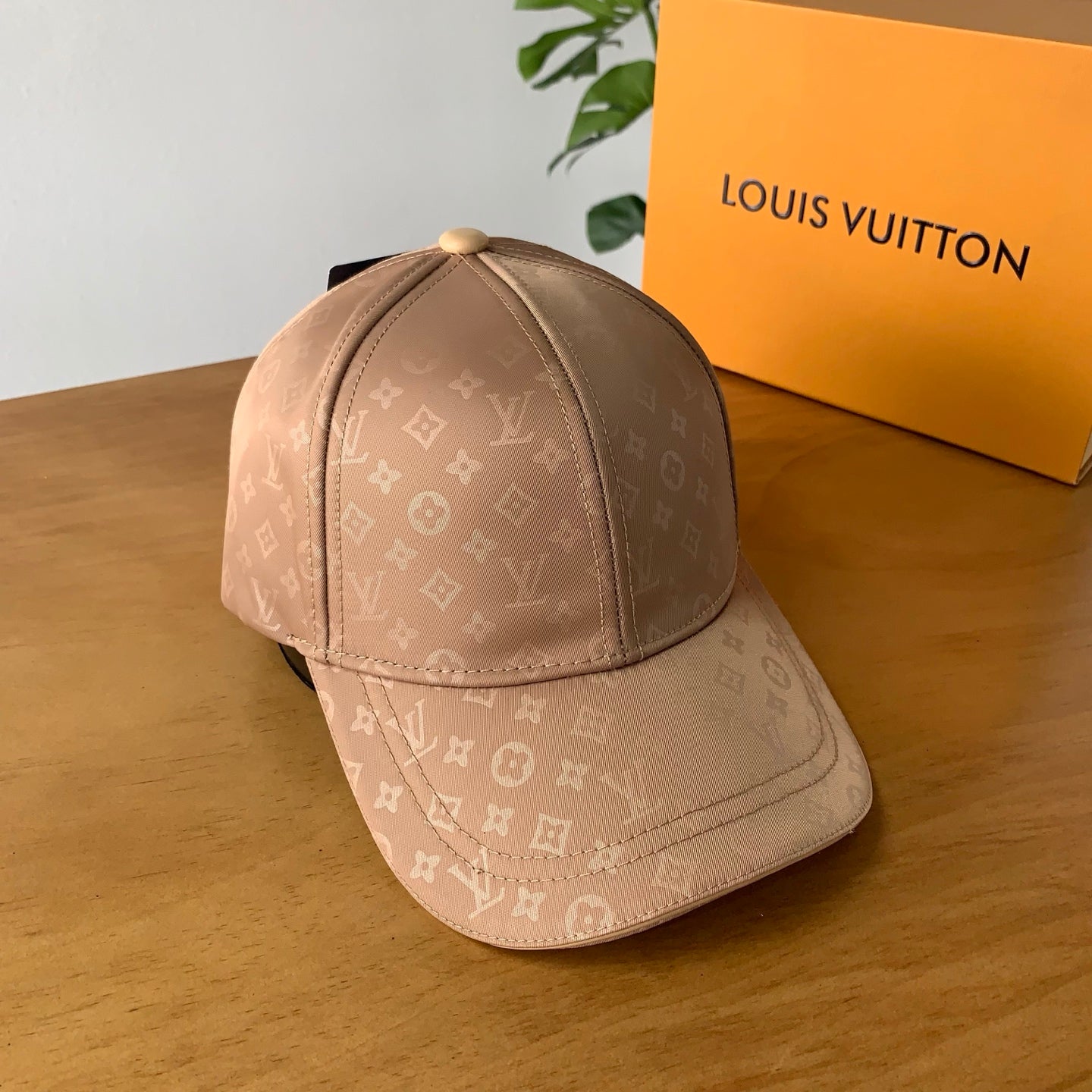 145ZE549M Popular hats