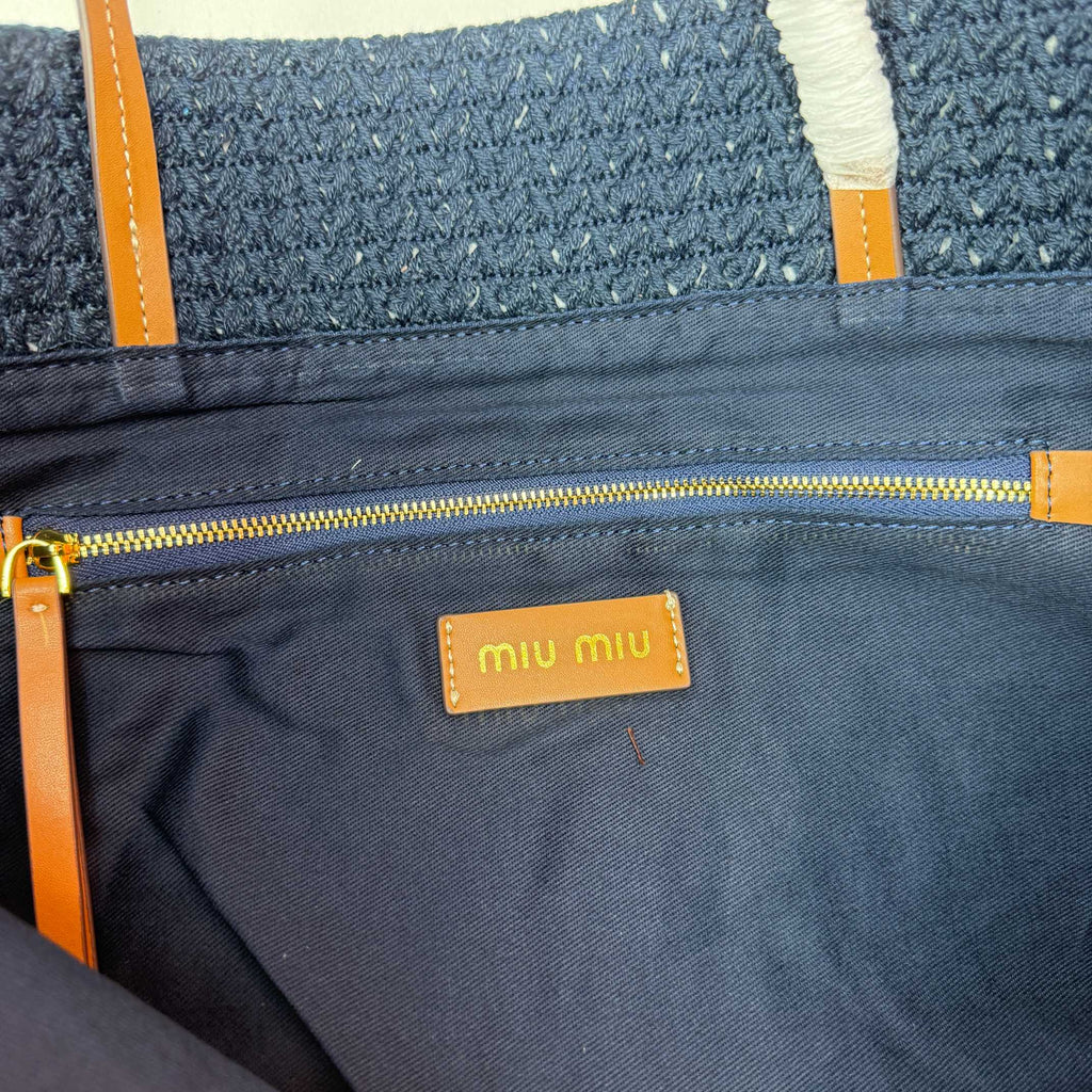 B1P46A166 Popular woven bags