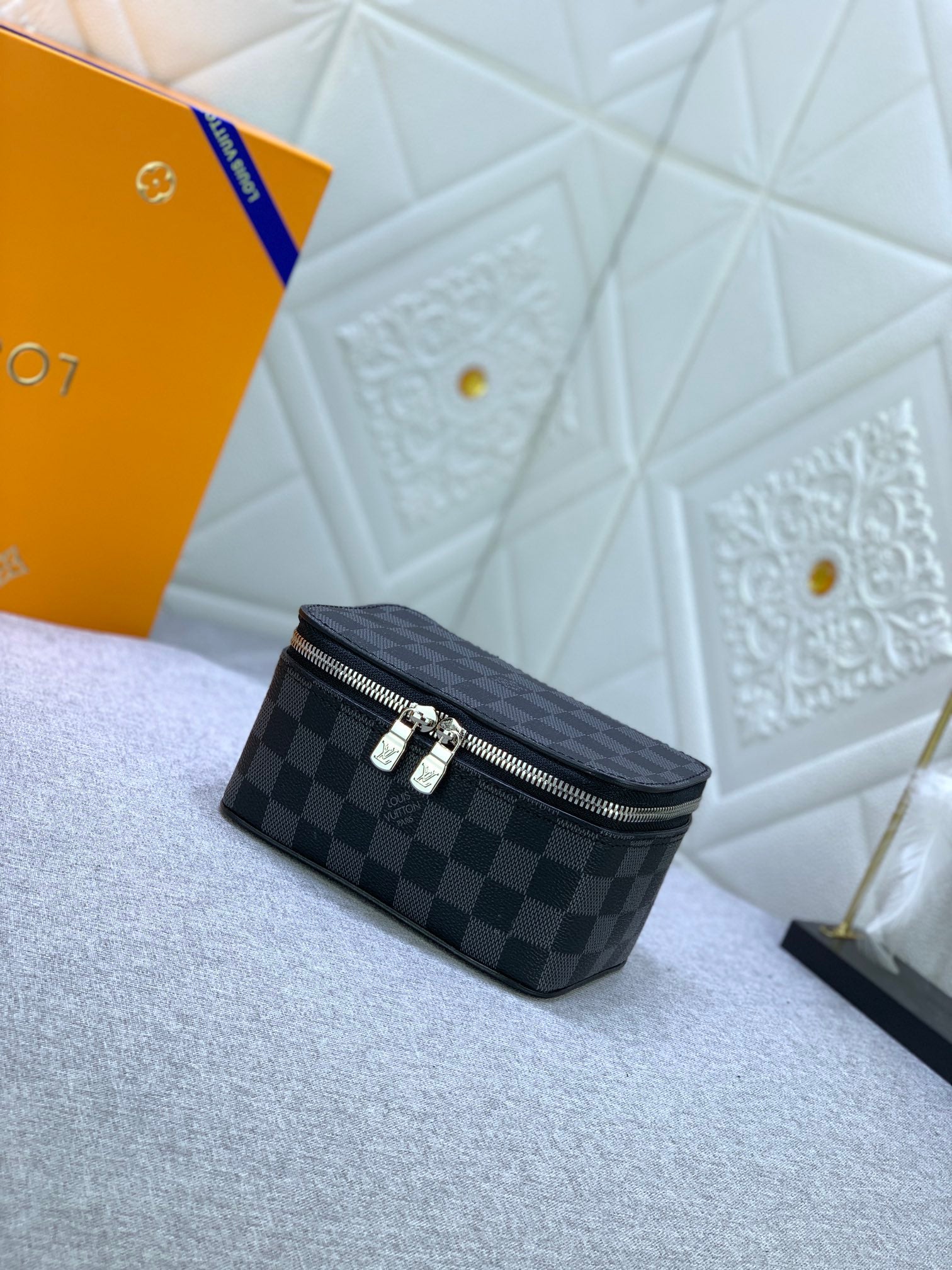 1XE272B Popular  leather bag 
