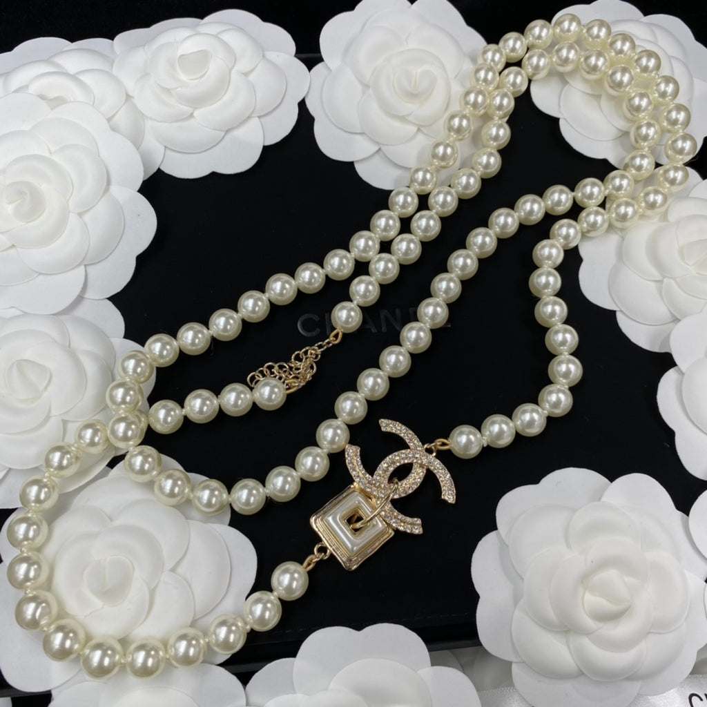 14C381X  Popular   Necklaces