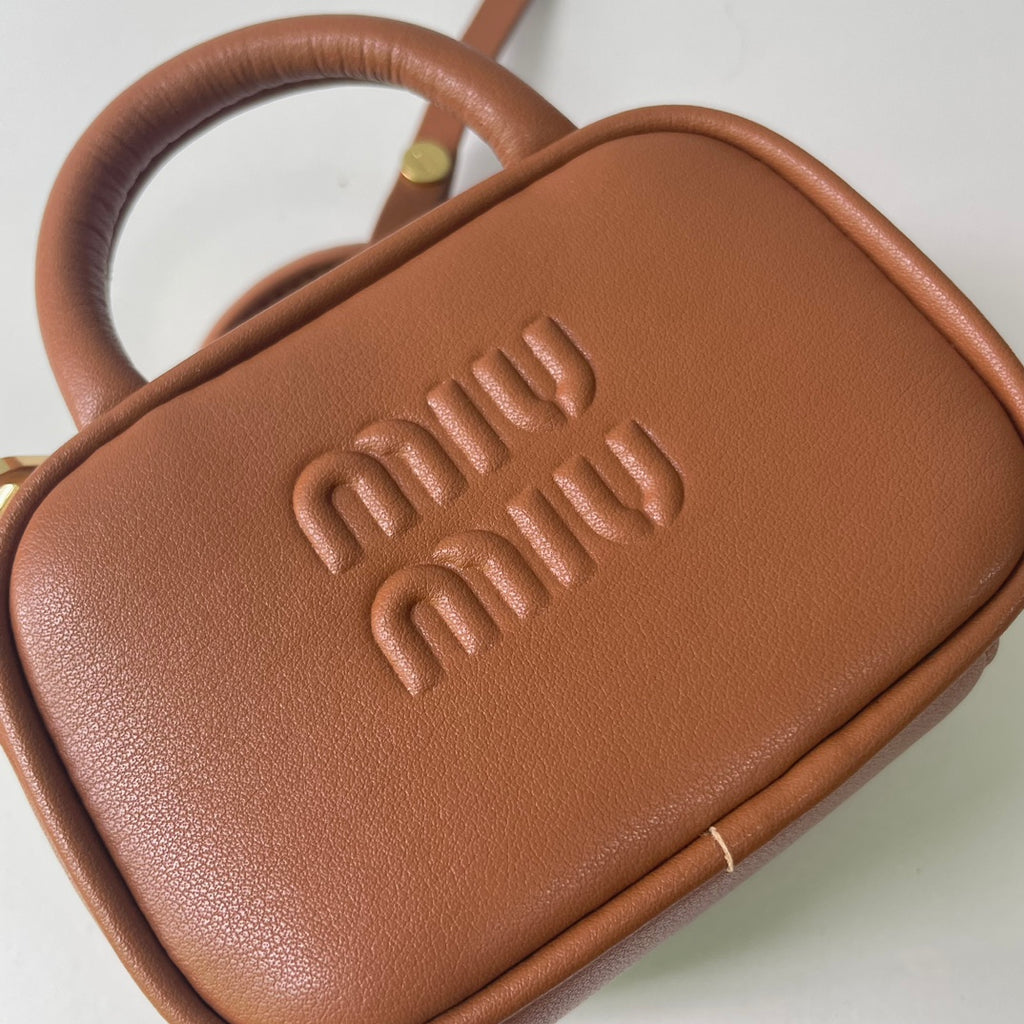 B1P46A164 Popular leather bags