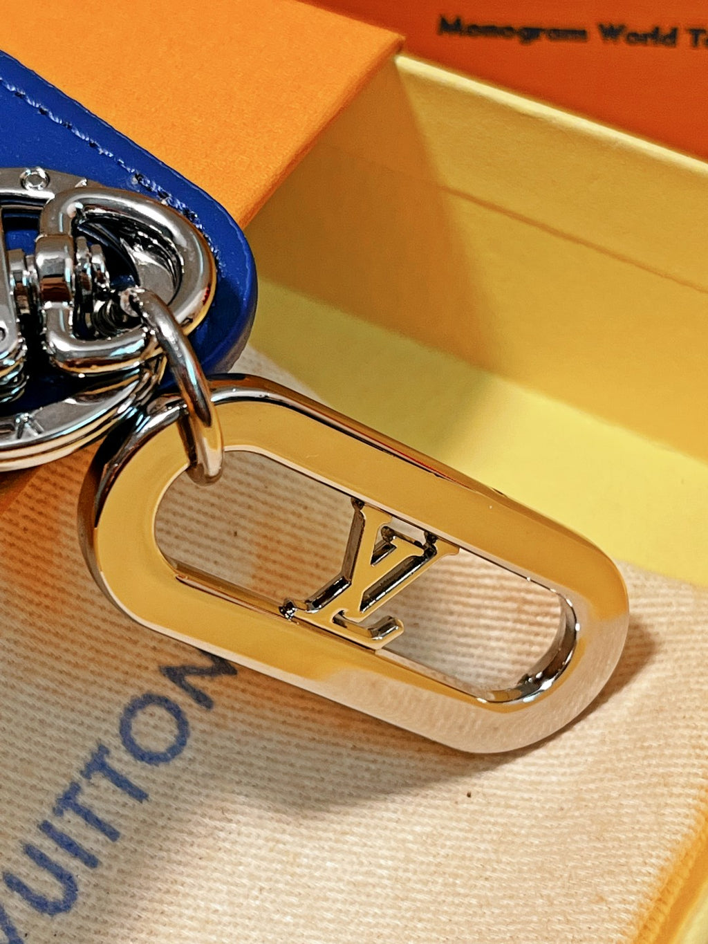 14E61A  Popular key closure