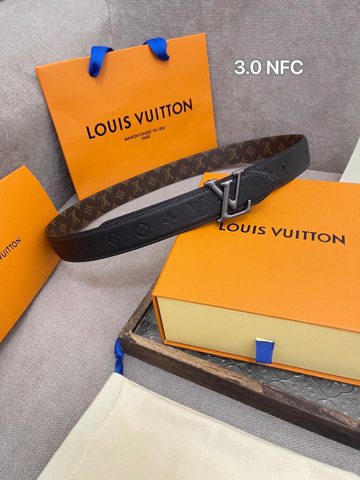 255RE10P Popular   High quality belt With full package