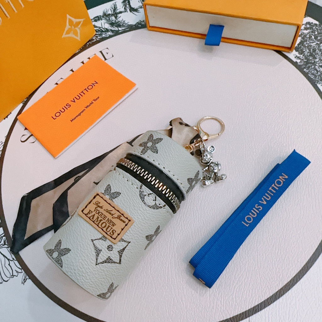 35ZE67A Popular bag 's charms accessories