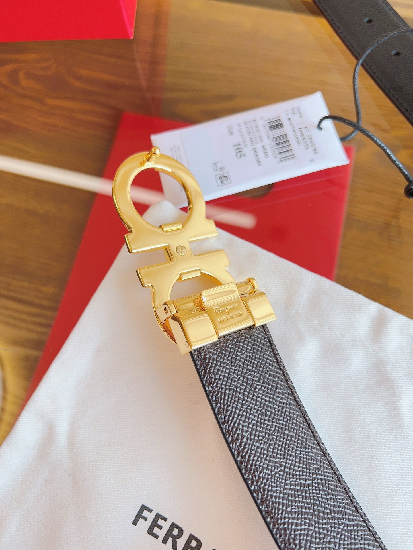 P1Q115A37 Popular High quality belt With full package