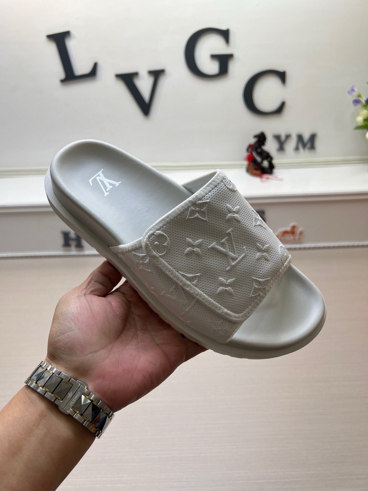 5WE253Z Popular Slippers