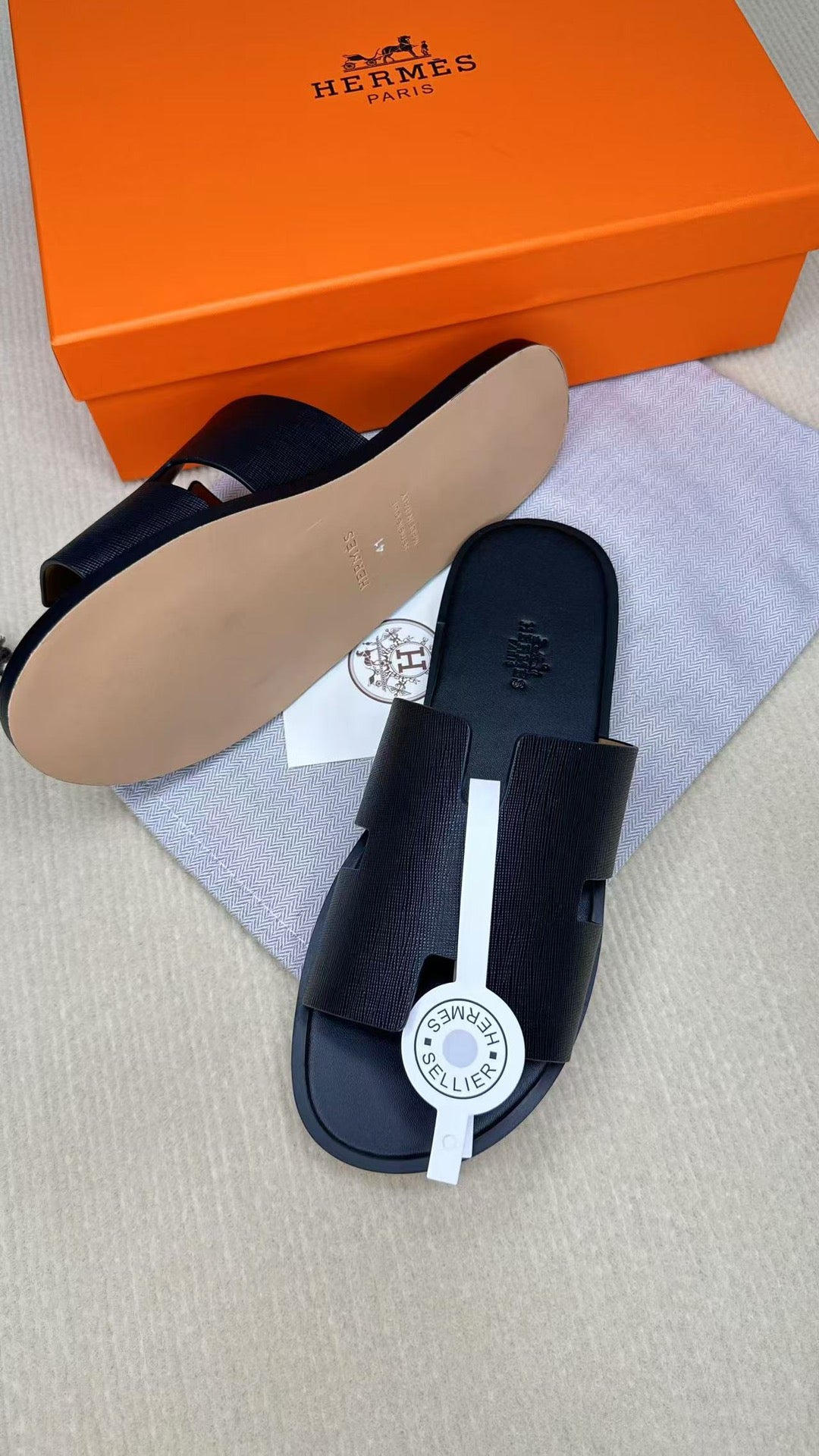 Z2X66H14 Popular high-quality leather Shoes