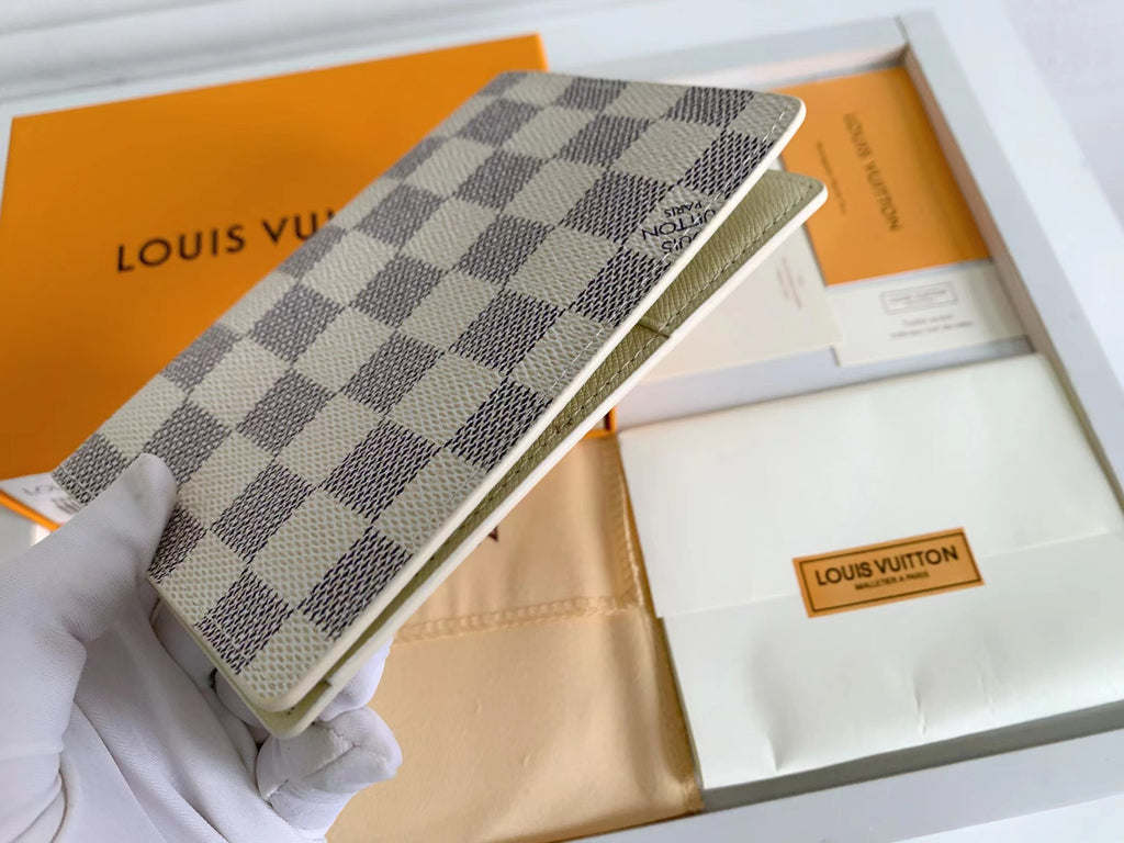AE300B Popular  leather wallets