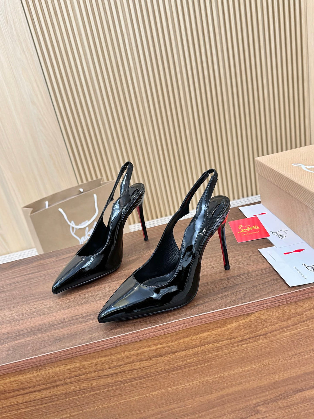 275NA5Z  Popular leather High heels