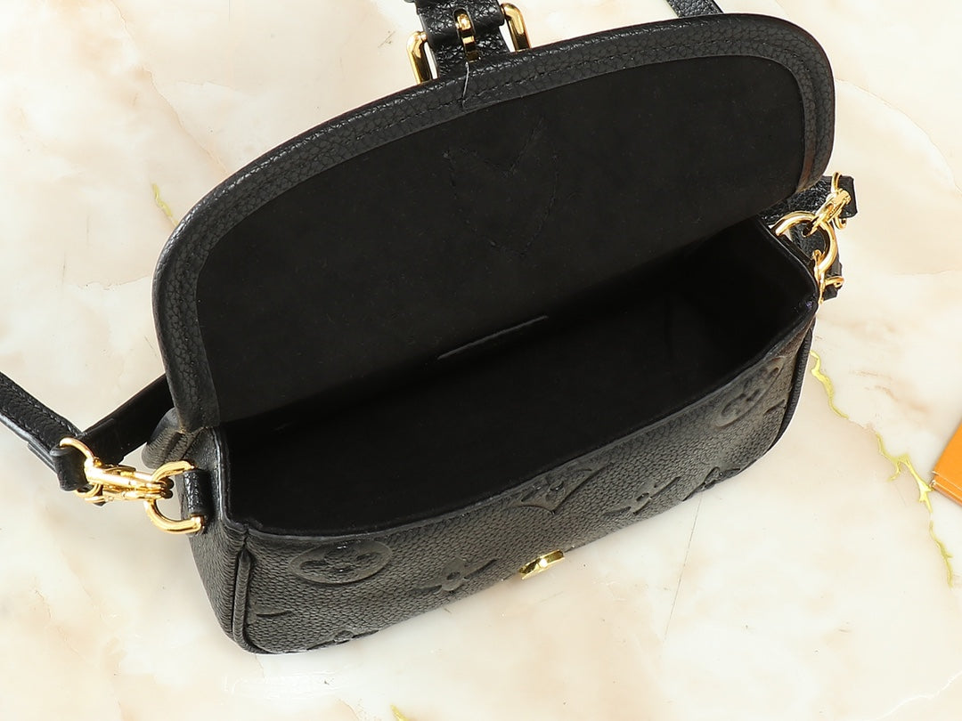 15XE3B Popular   leather bag