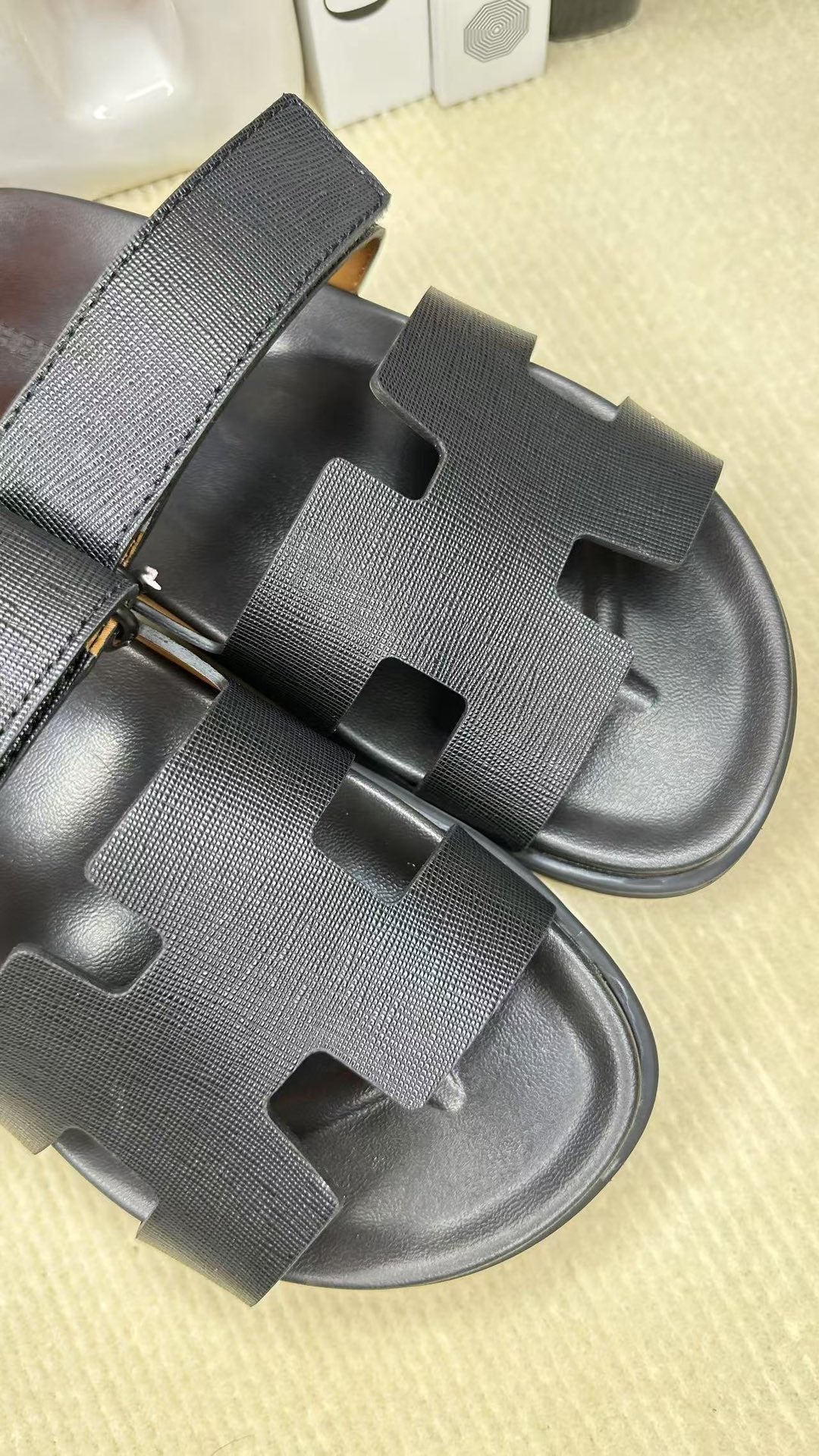 255QH26Z Popular leather shoes